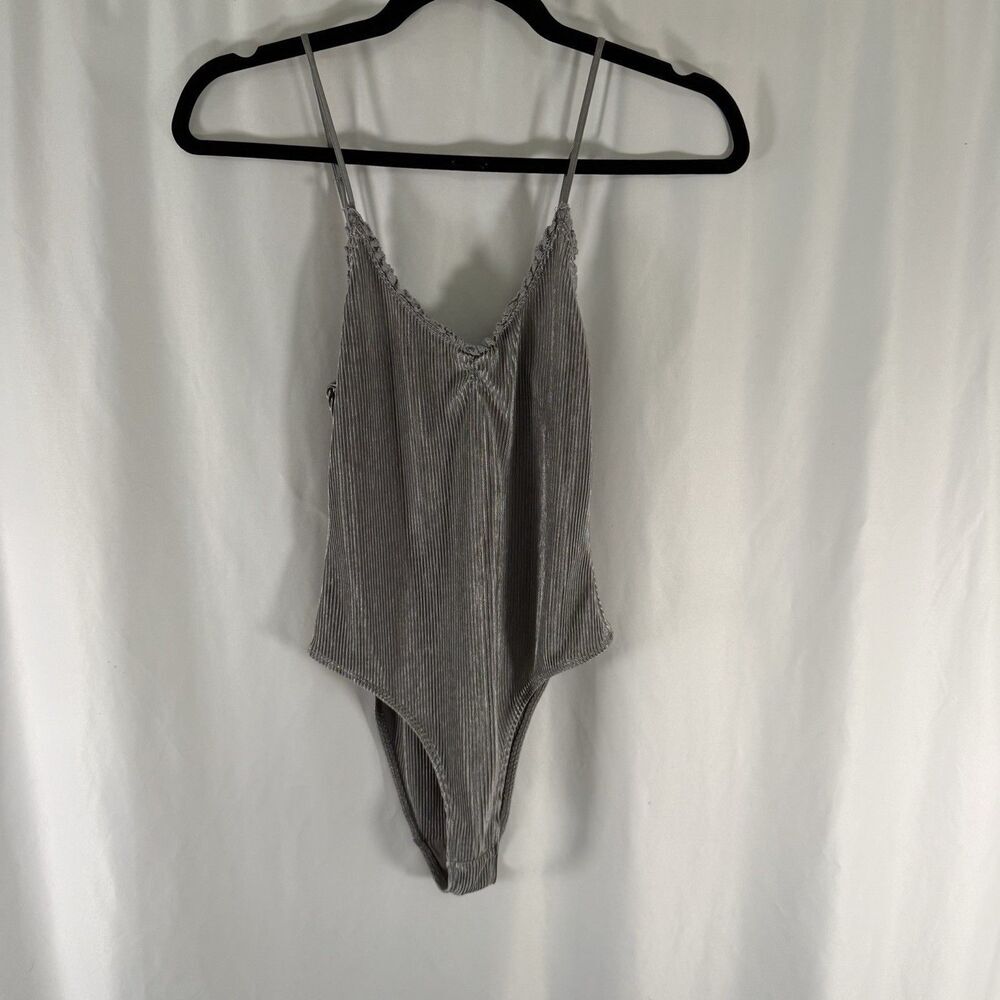 Out From Under Bodysuit Women's Small Grey Ribbed Sleeveless Strappy Lightweight